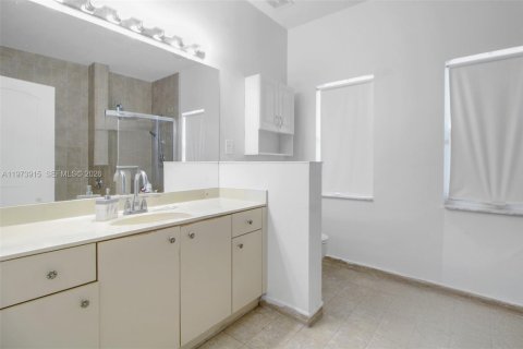 Casa en venta en Homestead, Florida, 3 dormitorios, 156.45 m2 № 2033643 - foto 11