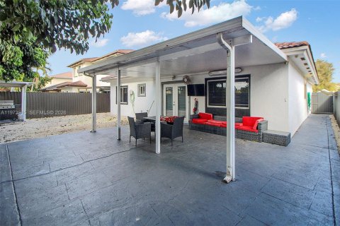 Casa en venta en Homestead, Florida, 3 dormitorios, 156.45 m2 № 2033643 - foto 23