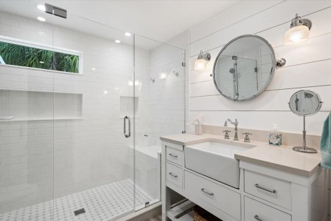 Купить виллу или дом в Сарасота, Флорида 8 комнат, 205.87м2, № 2266620 - фото 24