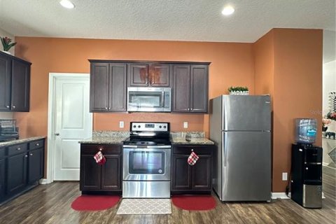 House in Lake Wales, Florida 3 bedrooms, 153.75 sq.m. № 1576432 - photo 9