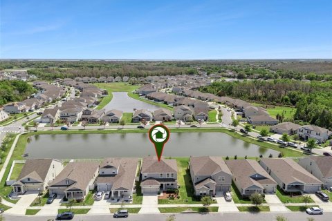 House in Kissimmee, Florida 5 bedrooms, 319.4 sq.m. № 2097163 - photo 2