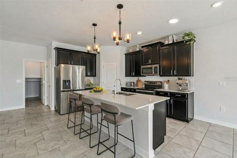 House in Kissimmee, Florida 5 bedrooms, 319.4 sq.m. № 2097163 - photo 8