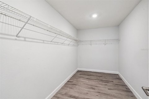 House in Kissimmee, Florida 5 bedrooms, 319.4 sq.m. № 2097163 - photo 21