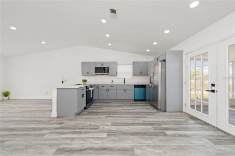 Casa en venta en Winter Haven, Florida, 3 dormitorios, 113.15 m2 № 2337247 - foto 10