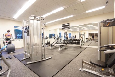 Снять в аренду кондоминиум в Майами, Флорида 2 спальни, 127.55м2, № 1970441 - фото 18