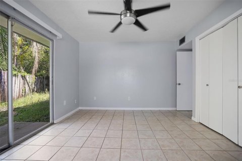 Propiedad comercial en venta en Largo, Florida, 4 dormitorios, 197.7 m2 № 2430585 - foto 24