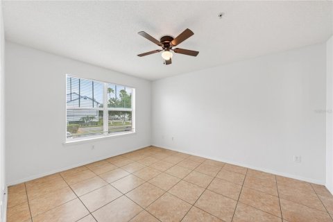 Condo in Kissimmee, Florida, 2 bedrooms № 2102657 - photo 23