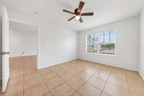Condo in Kissimmee, Florida, 2 bedrooms № 2102657 - photo 26