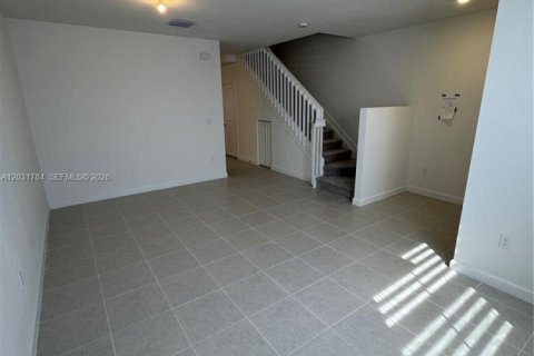 House in Homestead, Florida 3 bedrooms № 2258105 - photo 7