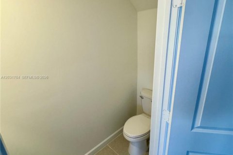 House in Homestead, Florida 3 bedrooms № 2258105 - photo 8