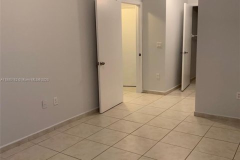 Copropriété à vendre à Doral, Floride: 2 chambres, 84.54 m2 № 1930628 - photo 11