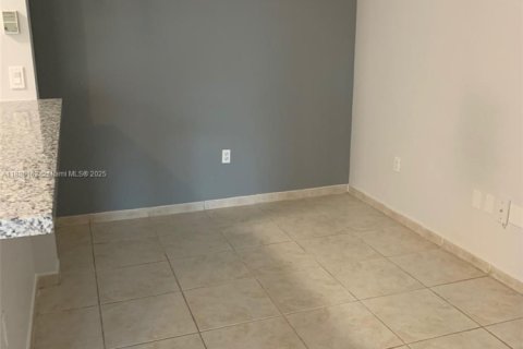 Copropriété à vendre à Doral, Floride: 2 chambres, 84.54 m2 № 1930628 - photo 7