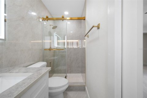 Villa ou maison à vendre à Tampa, Floride: 3 chambres, 159.42 m2 № 2427677 - photo 18