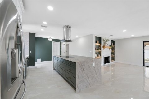 Villa ou maison à vendre à Tampa, Floride: 3 chambres, 159.42 m2 № 2427677 - photo 6