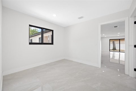 Villa ou maison à vendre à Tampa, Floride: 3 chambres, 159.42 m2 № 2427677 - photo 20