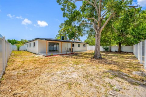 Villa ou maison à vendre à Tampa, Floride: 3 chambres, 159.42 m2 № 2427677 - photo 27