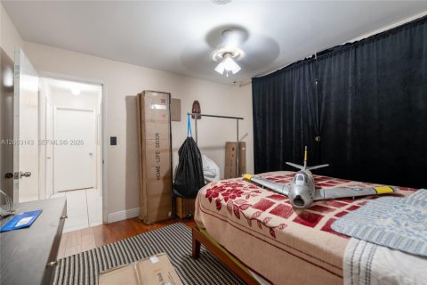 Casa en venta en Plantation, Florida, 3 dormitorios, 209.12 m2 № 2066326 - foto 25