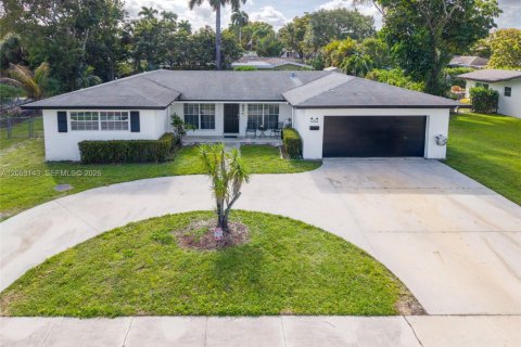 Casa en venta en Plantation, Florida, 3 dormitorios, 209.12 m2 № 2066326 - foto 13