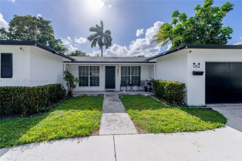 Casa en venta en Plantation, Florida, 3 dormitorios, 209.12 m2 № 2066326 - foto 19