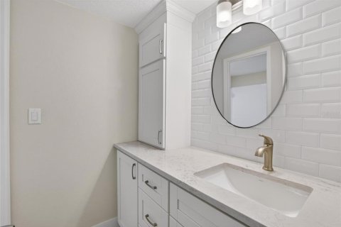 Copropriété à vendre à Saint Petersburg, Floride: 2 chambres, 97.55 m2 № 2220356 - photo 17