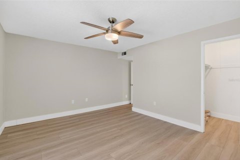 Copropriété à vendre à Saint Petersburg, Floride: 2 chambres, 97.55 m2 № 2220356 - photo 14