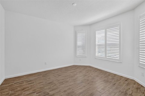 Villa ou maison à vendre à Mount Dora, Floride: 4 chambres, 218.88 m2 № 2299593 - photo 7