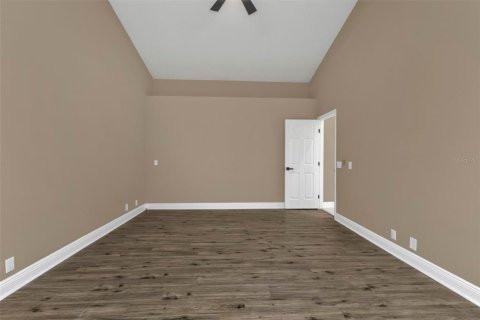 House in Port Charlotte, Florida 5 bedrooms, 179.58 sq.m. № 1523031 - photo 21