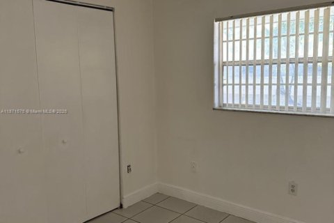 Copropriété à louer à Palmetto Bay, Floride: 2 chambres, 74.41 m2 № 1923665 - photo 16