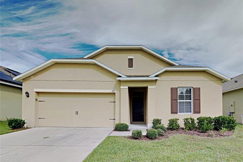 Casa en alquiler en Davenport, Florida, 4 dormitorios, 164.16 m2 № 1912341 - foto 1