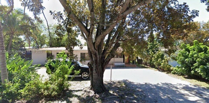 Casa en Miami, Florida 4 dormitorios, 171.68 m2 № 1844119