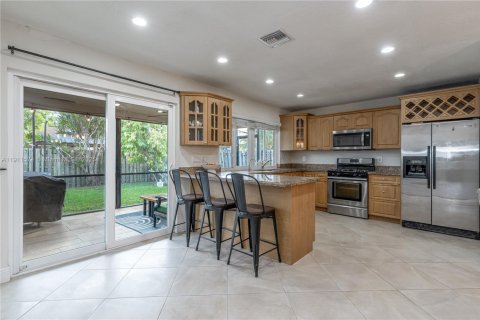 Casa en venta en Sunrise, Florida, 3 dormitorios, 149.57 m2 № 1969664 - foto 11