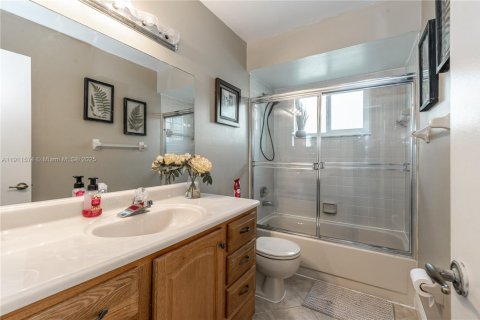 Casa en venta en Sunrise, Florida, 3 dormitorios, 149.57 m2 № 1969664 - foto 20