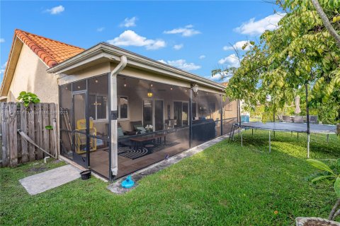 Casa en venta en Sunrise, Florida, 3 dormitorios, 149.57 m2 № 1969664 - foto 28