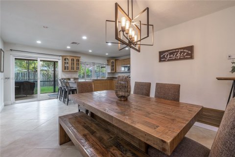 Casa en venta en Sunrise, Florida, 3 dormitorios, 149.57 m2 № 1969664 - foto 12