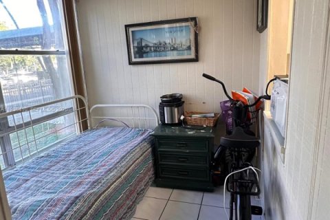 Copropriété à vendre à Sunny Isles Beach, Floride: 2 chambres, 82.87 m2 № 1994385 - photo 28