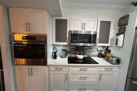 Copropriété à vendre à Miami, Floride: 2 chambres, 136.57 m2 № 2003890 - photo 15