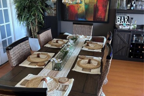 Copropriété à vendre à Miami, Floride: 2 chambres, 136.57 m2 № 2003890 - photo 11