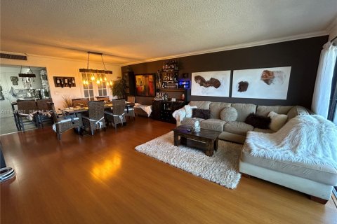 Copropriété à vendre à Miami, Floride: 2 chambres, 136.57 m2 № 2003890 - photo 3