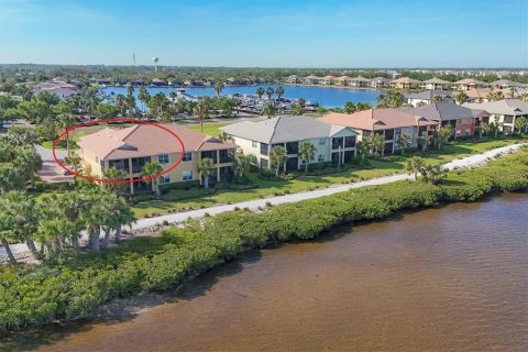 Copropriété à louer à Bradenton, Floride: 3 chambres, 216.65 m2 № 1877351 - photo 6