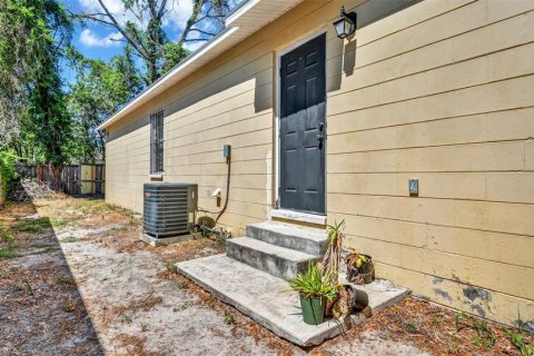 House in Tampa, Florida 3 bedrooms, 157.75 sq.m. № 2095111 - photo 30