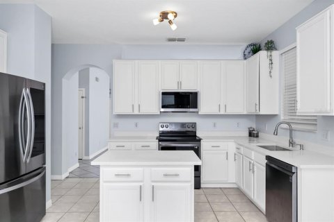 Casa en alquiler en Orlando, Florida, 4 dormitorios, 183.2 m2 № 1844837 - foto 8