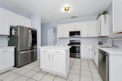 Casa en alquiler en Orlando, Florida, 4 dormitorios, 183.2 m2 № 1844837 - foto 5