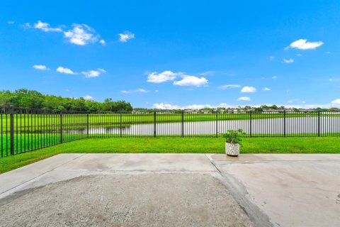 Casa en alquiler en Orlando, Florida, 4 dormitorios, 183.2 m2 № 1844837 - foto 28