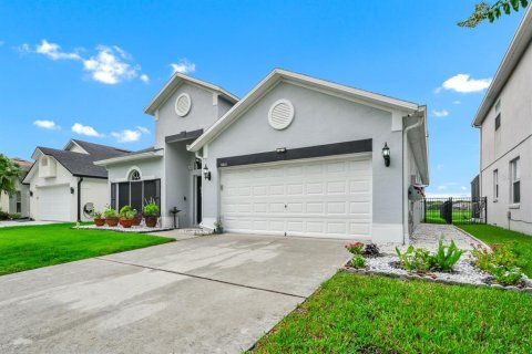 Casa en alquiler en Orlando, Florida, 4 dormitorios, 183.2 m2 № 1844837 - foto 2
