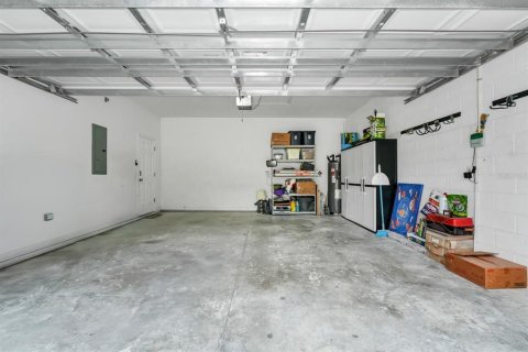 Casa en alquiler en Orlando, Florida, 4 dormitorios, 183.2 m2 № 1844837 - foto 27