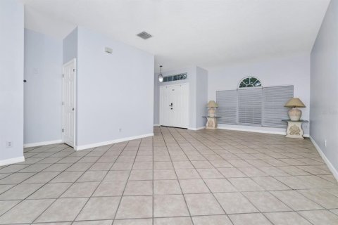 Casa en alquiler en Orlando, Florida, 4 dormitorios, 183.2 m2 № 1844837 - foto 21