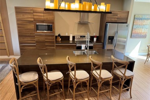 Condo in Kissimmee, Florida, 4 bedrooms  № 1720661 - photo 3