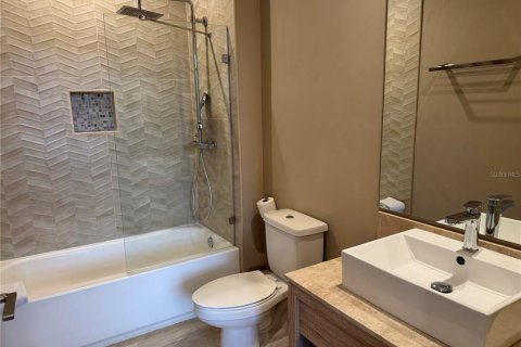 Condo in Kissimmee, Florida, 4 bedrooms  № 1720661 - photo 22