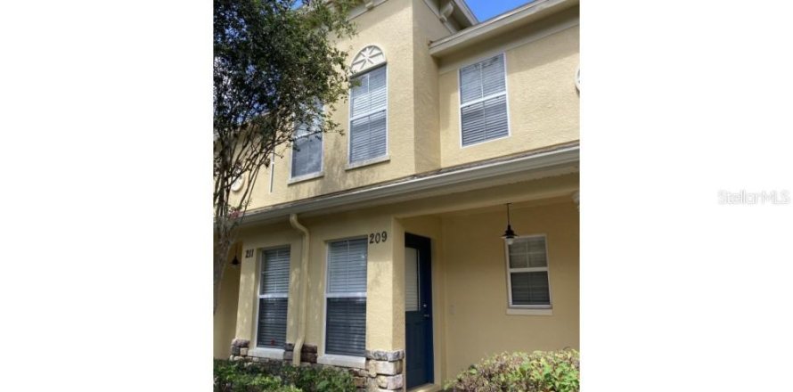 Adosado en Valrico, Florida 2 dormitorios, 144.93 m2 № 1567849
