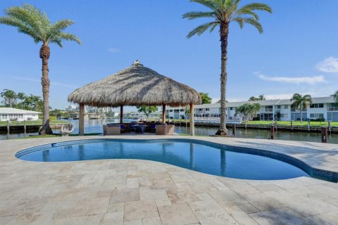 House in Pompano Beach, Florida 2 bedrooms, 164.44 sq.m. № 2083668 - photo 7